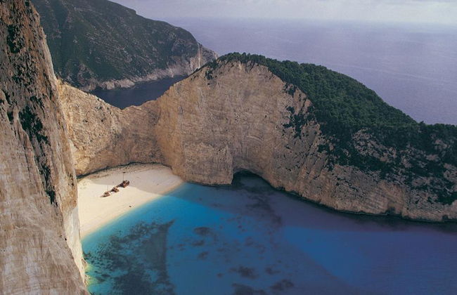 Cruzeiro de Naufrágio de Zante Harbour com recolha - Tour de Dia Inteiro - Foto 7